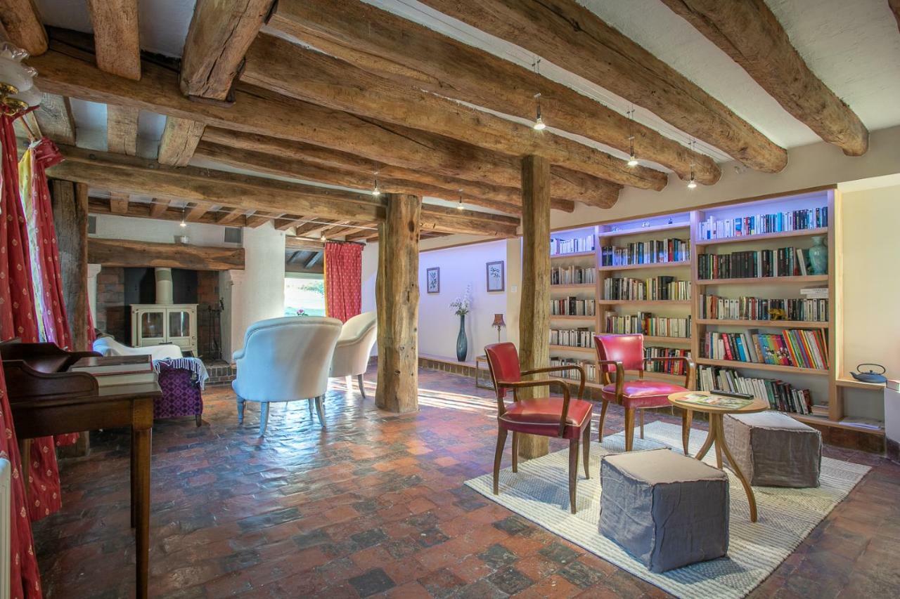 Bed and Breakfast La Barbotiere Chevannes  Экстерьер фото