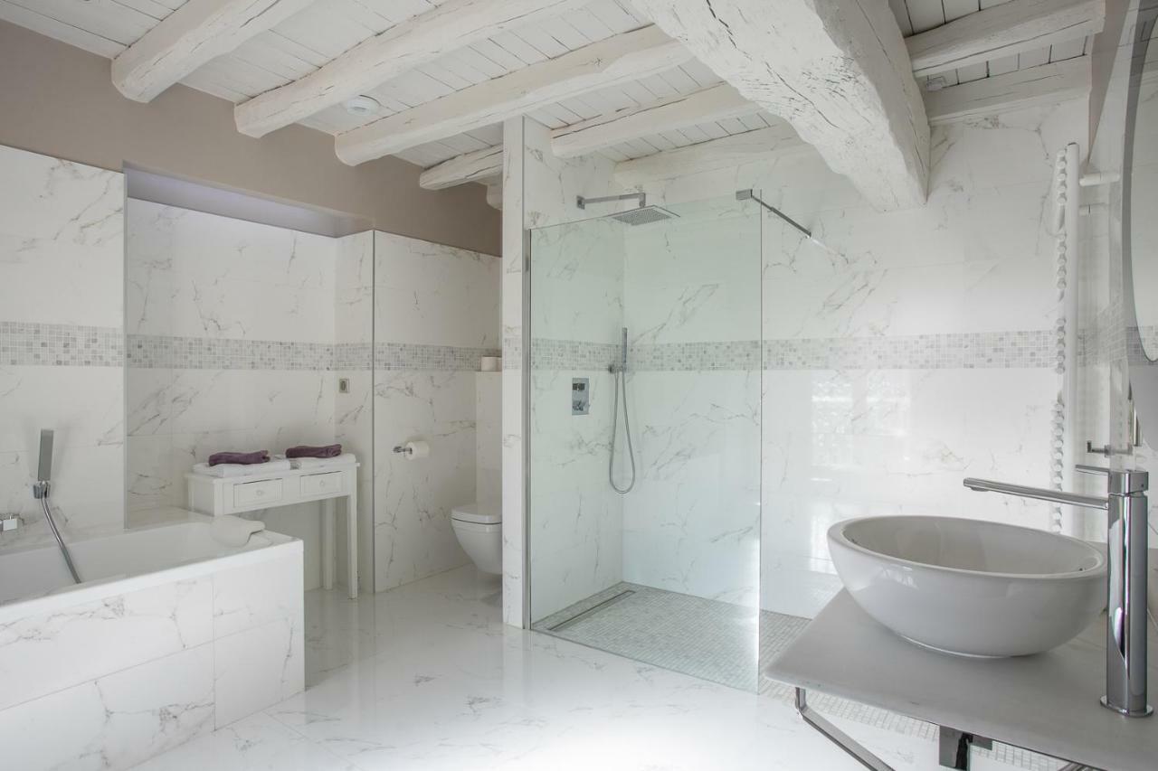 Bed and Breakfast La Barbotiere Chevannes  Экстерьер фото